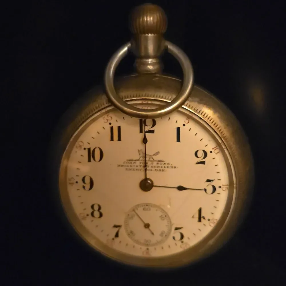 Emery So. Dak Vintage Men'sPocket Watch! 1920' or 30's